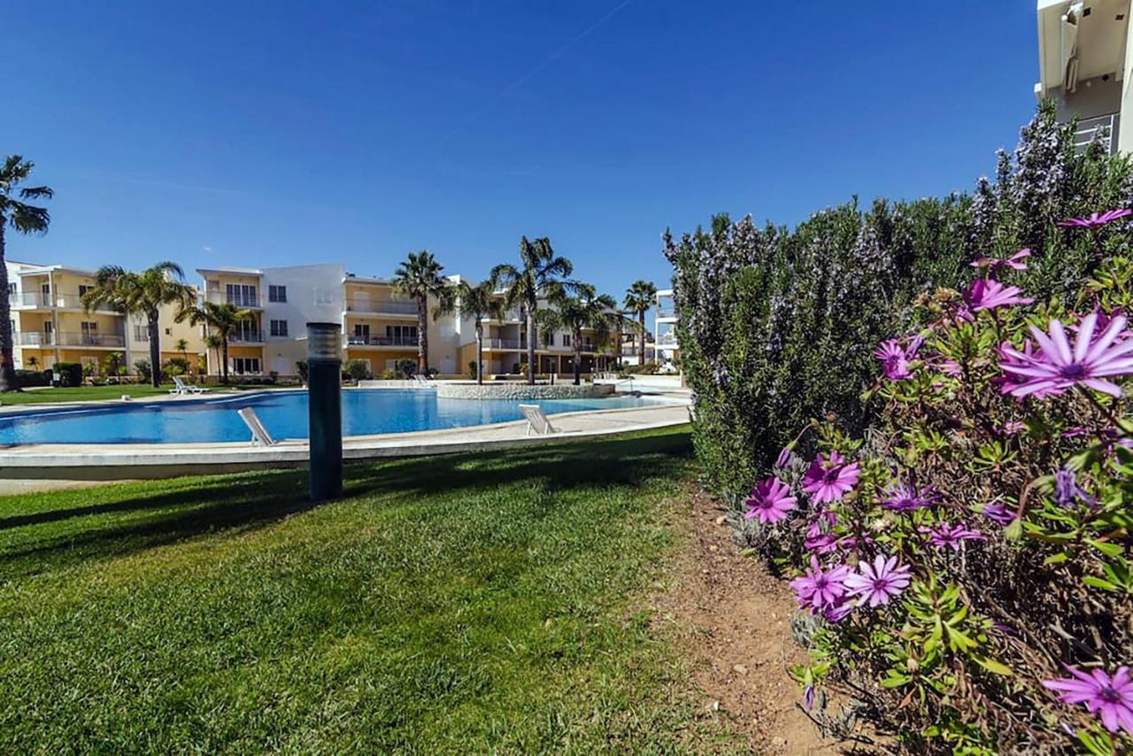 Sea And Pool At Vila Da Praia Alvor Ngoại thất bức ảnh